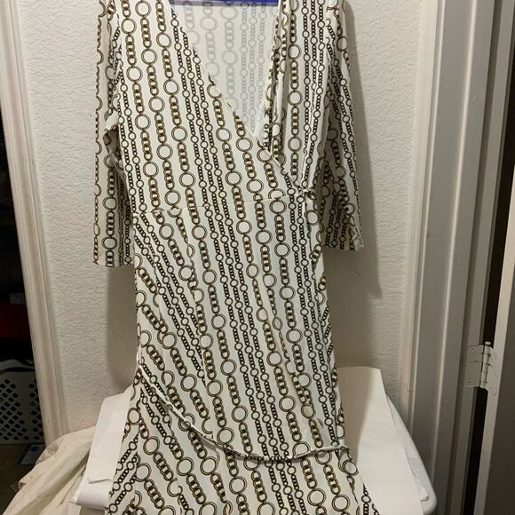 NEW Banana Republic White/Gold Jersey Wrap Dress, Chain Link Print,Medium, $99 - Picture 3 of 12
